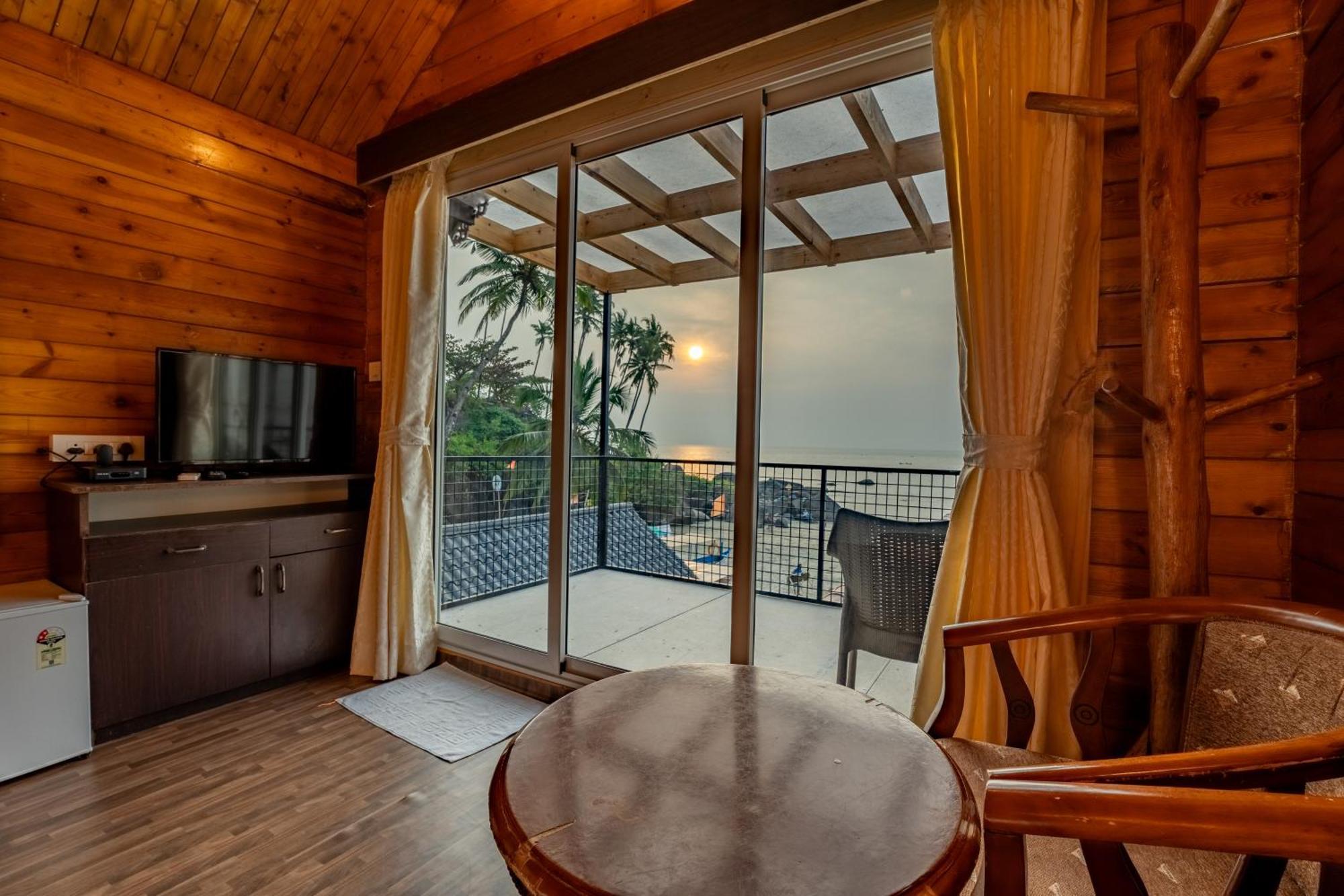 Marron Sea View 3*